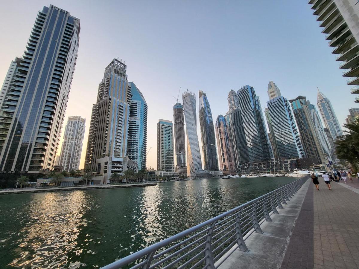 Hostel Business Backpackers JBR  Dubai Exterior foto