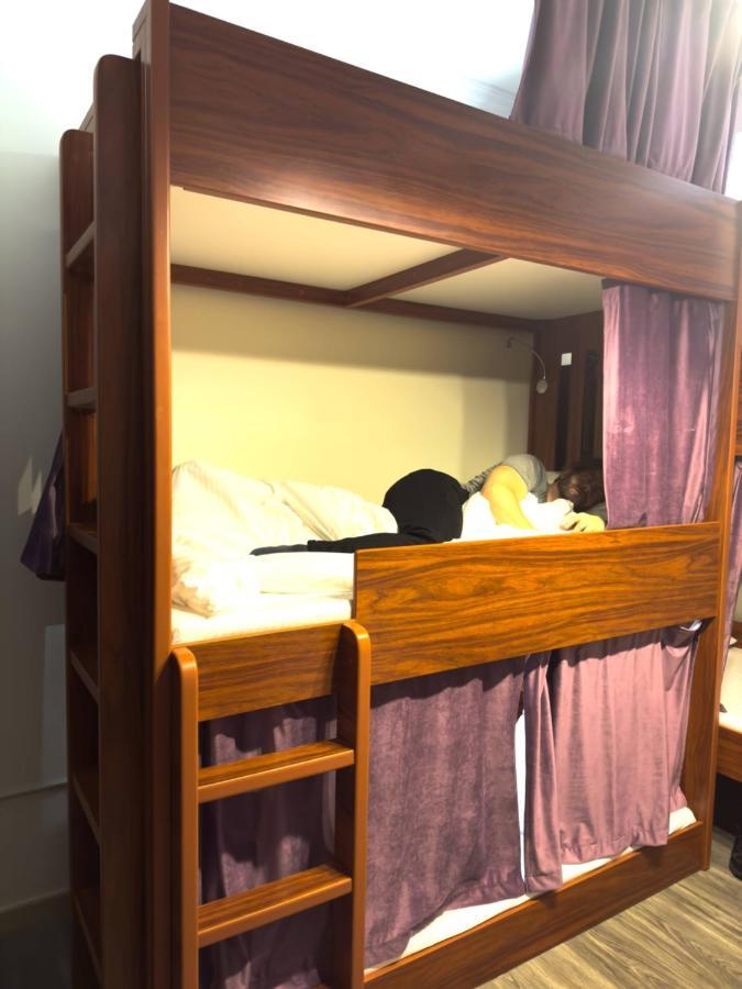 Hostel Business Backpackers JBR  Dubai Exterior foto